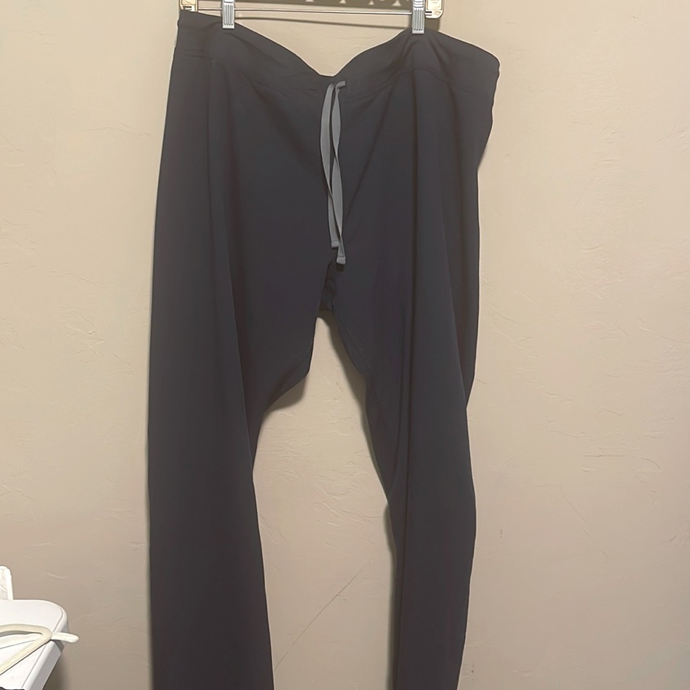 Figs Navy Scrub Pants